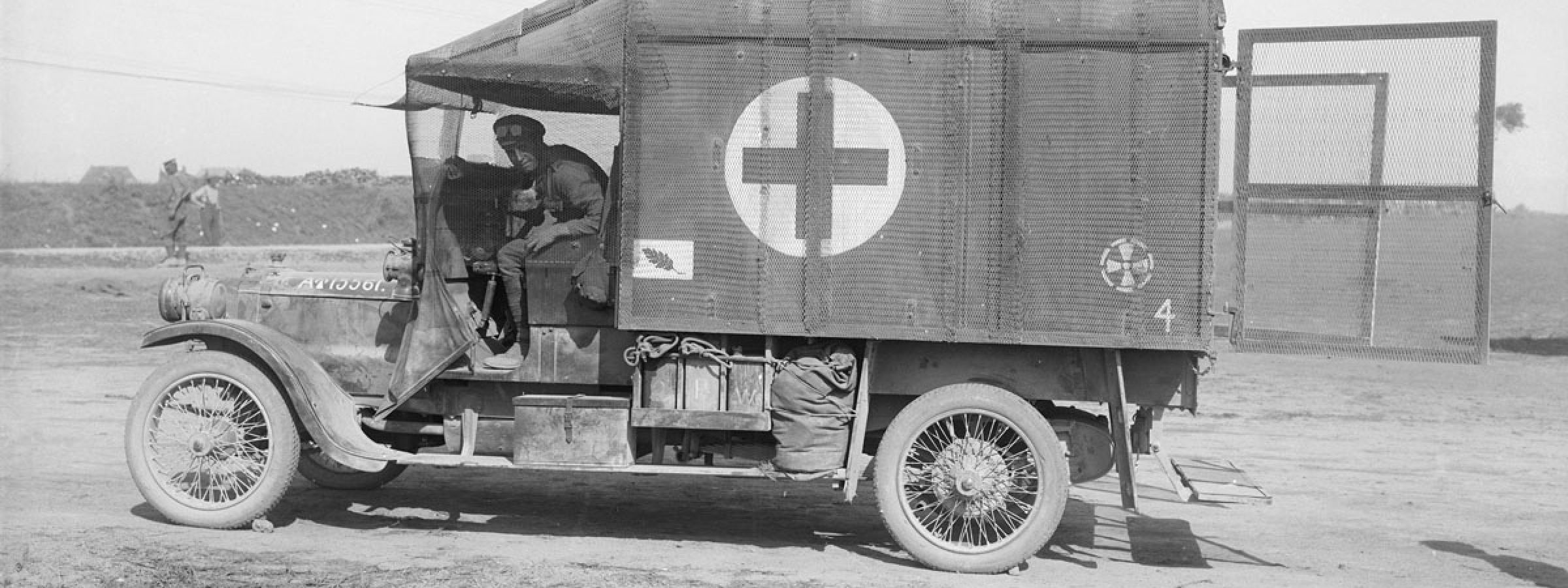 A New Zealand Division ambulance with shrapnel-proofing at a casualty clearing station near Albert. September 1916.